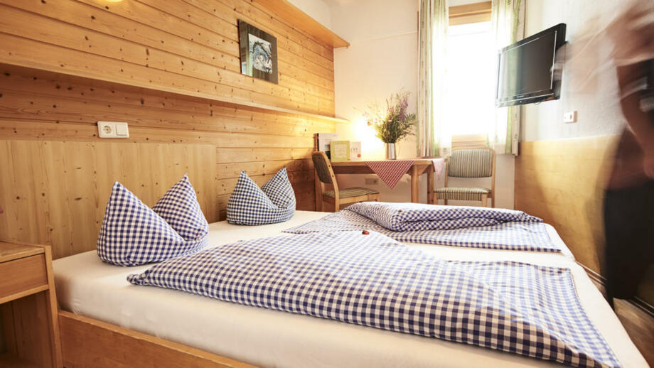 Betten im Zimmer des Berghotel Rudolfshütte