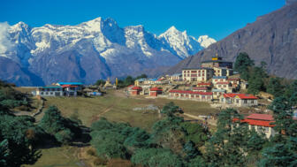asien-nepal-everest-tengboche-kloster-shutterstock-621163287.jpg