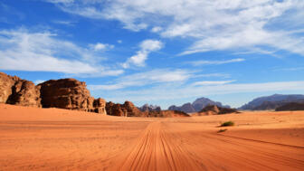 Fahrt durch die Wüste Rum in Jordanien