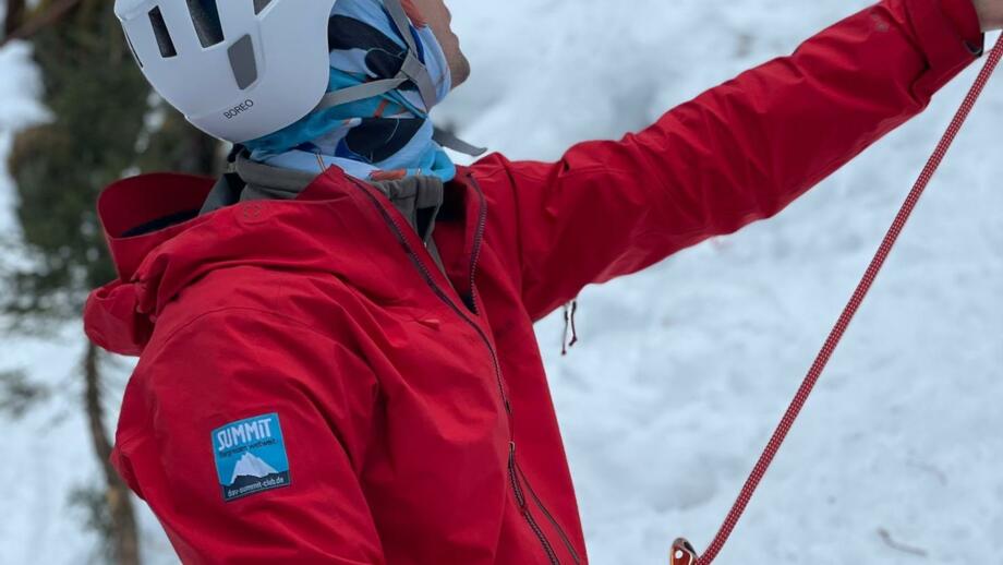 oesterreich-pitztal-eisklettern-pitztalschlucht-winter-peer alexander-9ekepiz (25).jpg