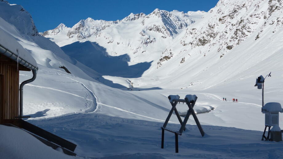 Aussicht von der Franz Senn Hütte aus in die Berge