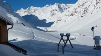Aussicht von der Franz Senn Hütte aus in die Berge