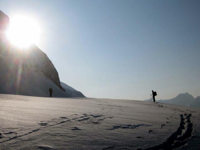 Sonnenschein und Einsamkeit auf Tour