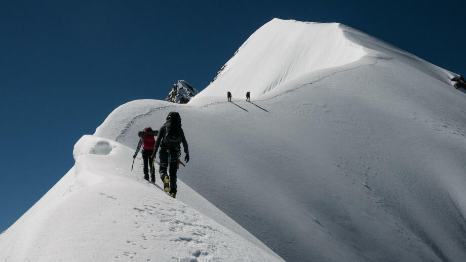 shutterstock-1062771941-biancograt-hdbia-hochtour-schweiz.jpg