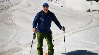 Bergführer auf Ski im Sellrain