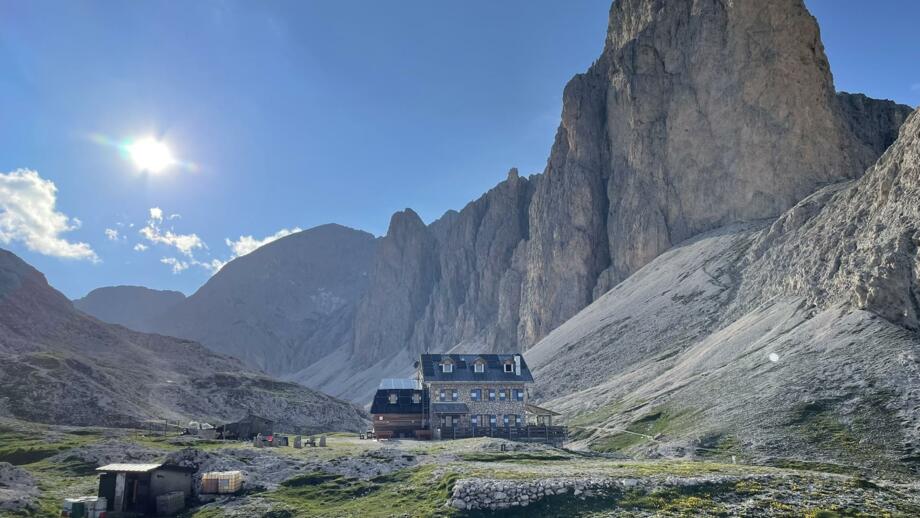 Antermojahütte