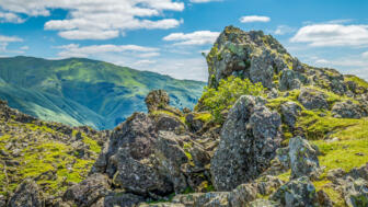 UKLADI_Helm_Crag_Grasmere_shutterstock_1364385347.jpg