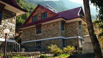 Modernes Haus im Himalaya