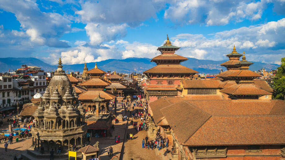 Ausblick auf eine Stadt in Nepal