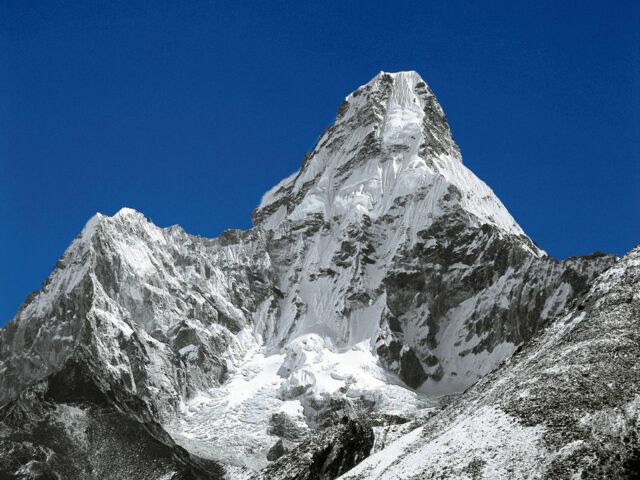 Ama Dablam