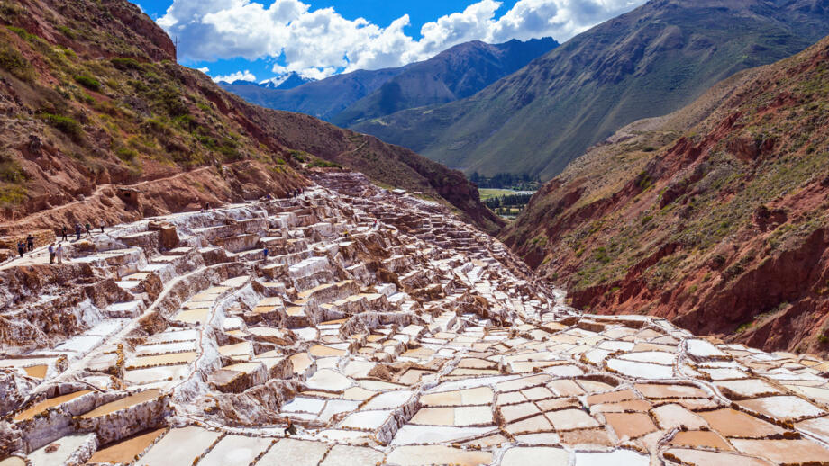 Salzterrassen bei Maras in peru