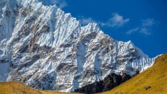PETWIN_Salkantay_Bergwelt_Cusco_Peru_shutterstock_1924741106.jpg