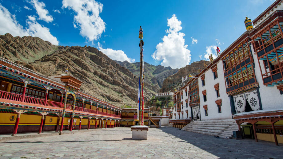 Innenhof des KIosters Hemis in Ladakh