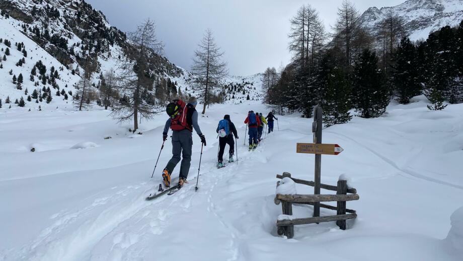 italien-ktsuld-tiefschneekurs-sulden-winter-(6).jpg