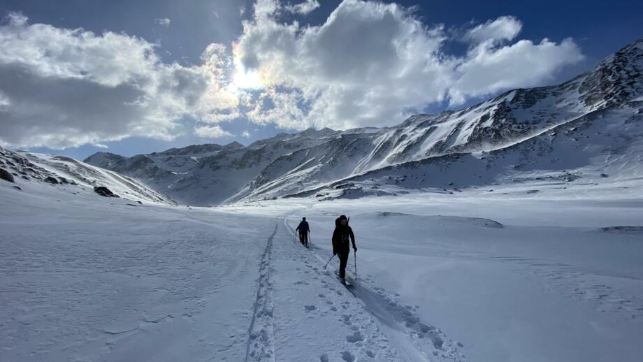 Skitourengeher im Reich von König Ortler
