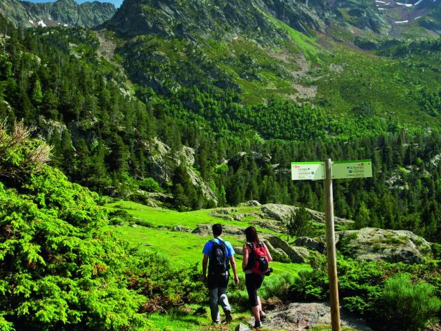 DAV Sektionsreise: Pyrenäen-Überquerung von Nord nach Süd – Auf den Spuren der Katharer