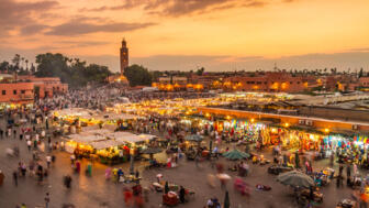 afrika-marokko-stadt-kultur-marrakesch-jemaa-el-fna-685174879.jpg