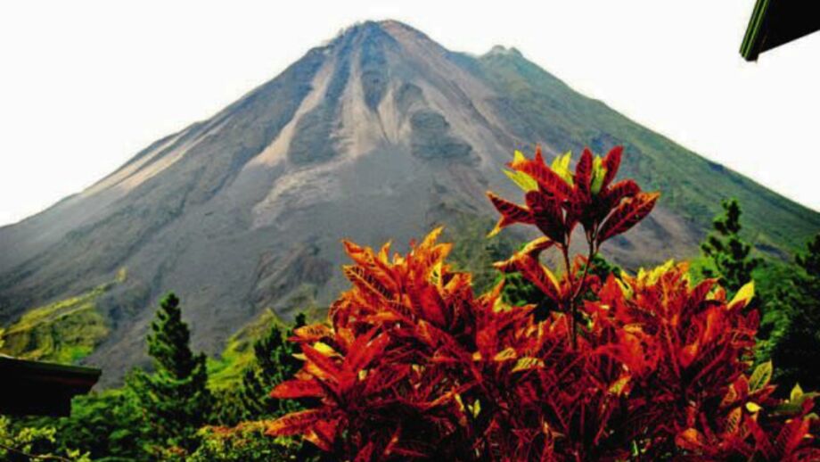 arenal-volcano01.jpg