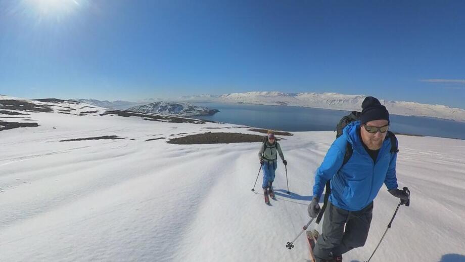 Skitourengeher beim Aufstieg