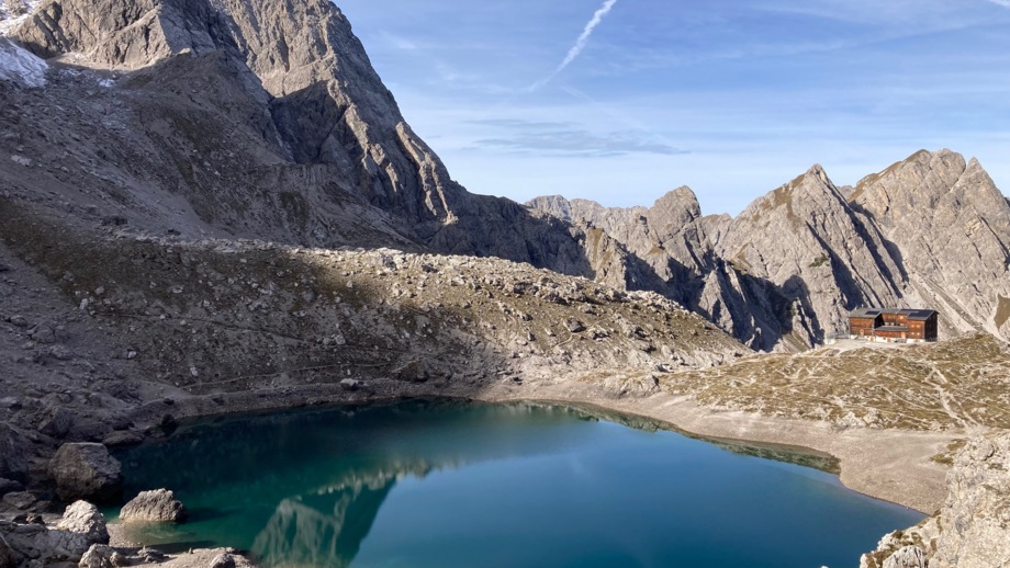Österreich Lienzer Dolomiten KSLIENZ Karlsbader  Hütte.jpg