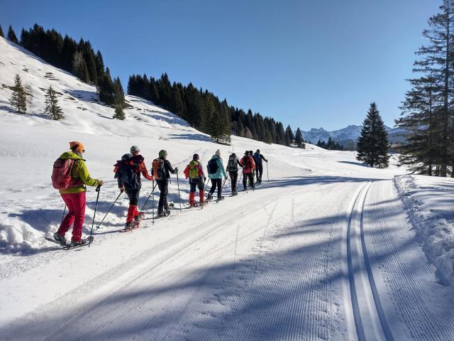 Schneeschuhwanderer im Allgäu