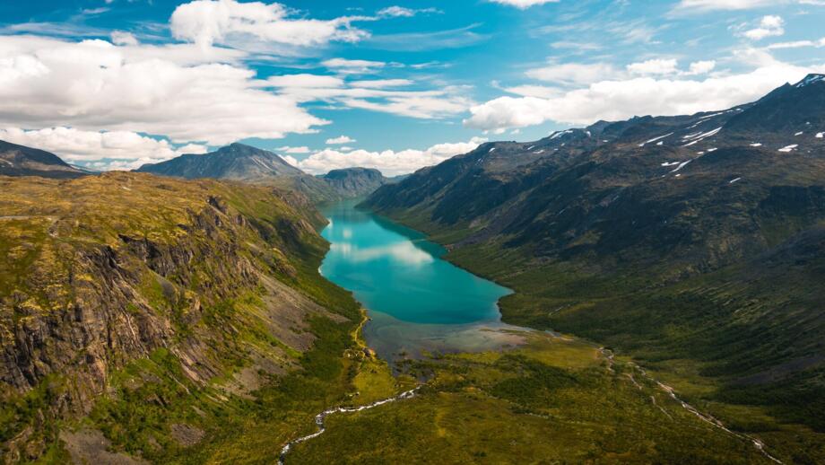 Panorama Blick von Gjendetunga über den Gjende See