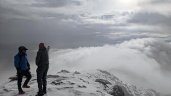 Ausblick vom Pikey Peak bewölkt