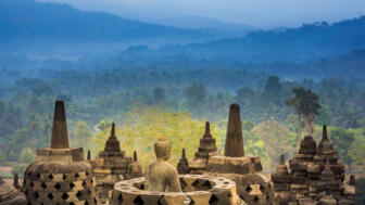 asien-indonesien-landschaft-kultur-thempel-shutterstock-418110439.jpg