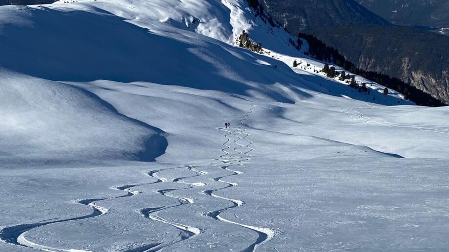 oesterreich-sellrain-kuehtai-dortmunderhuette-tiefschnee-winter-skitouren (1).jpg