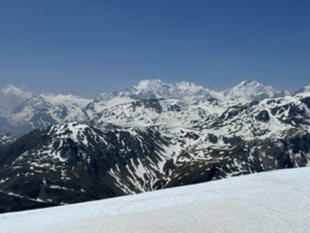 Kurzprogramm: Tiefschnee- & Skitourenkurs im Sellrain