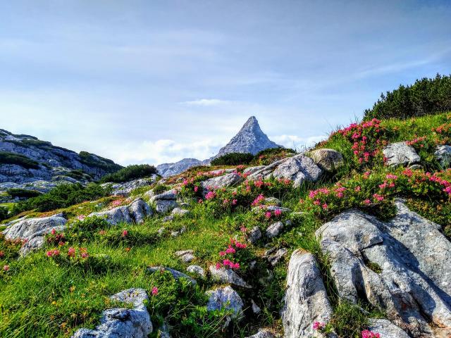 Berglandschaft bei einer Alpenüberquerung nach Italien