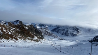 oesterreich-pitztal-pitztaler-gletscher-tkepiz-2021-schnee-tiefschnee-gletscher-skikurs-einsteiger-skitour-(1).jpeg