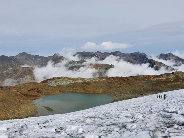 Bergsee in der herbstlichen Ortlergruppe