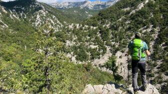 Wanderweg im Nationalpark Paklenica in Kroatien