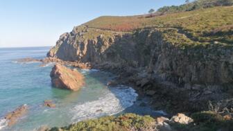 europa-spanien-galizien-esgal-lires-fisterra-weg-steilküste -einfacher-teil-sybillebutzmann.jpg