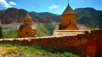 Kloster Noravank in der Amaghu-Schlucht in Armenien