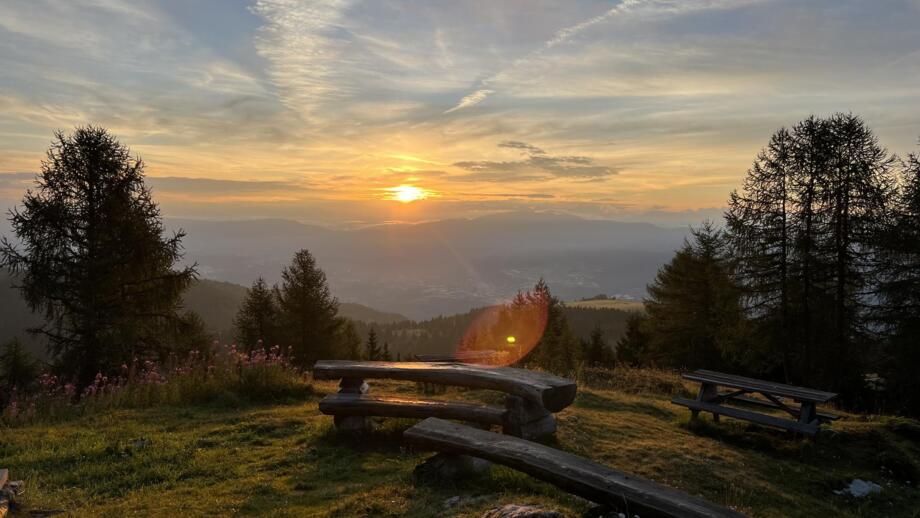Sonnenuntergang mit Ausblick
