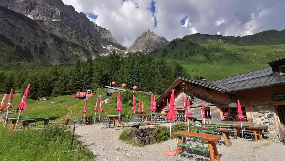 Österreich_Kleinwalsertal_TWIN Wanderprogramm_TWALL_Widdersteinrunde (46).jpg