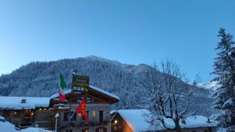 WhatsApp Image 2026-04-14 at 17.45.59 (1).jpg