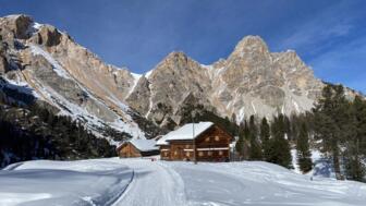 Blick rund um die Faneshütte