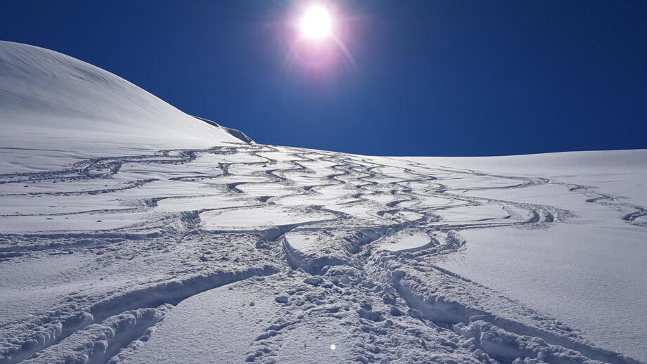 oesterreich-schnalstal-skitouren-hotel-steger-winter (4).jpg