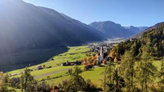 Dorf Taufers im Münster im obere Vinschgau