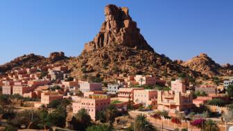 afrika-marokko-tal der ammeln-MASUD-shutterstock_2216610787.jpg