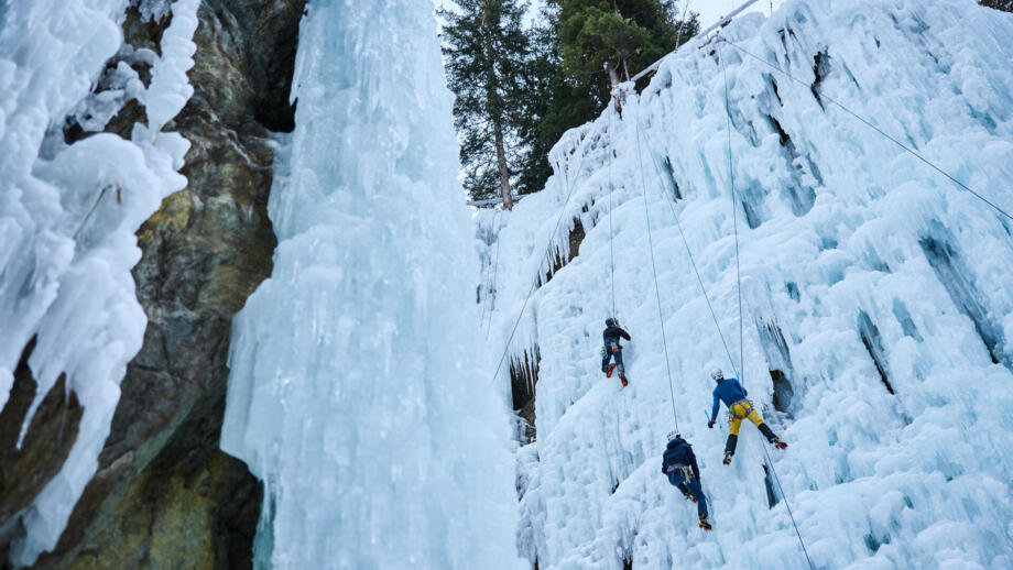 Eisklettern in der Eiswelt Taschachschlucht