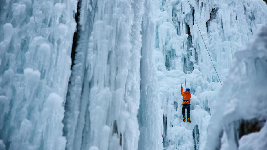 Eisklettern in der Eiswelt Taschachschlucht