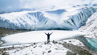 expeditionen-china-muztaghata-exmus-shutterstock_2770998021.jpg