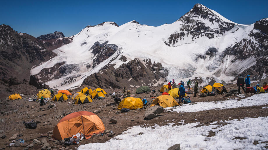 Basecamp bei schönem Wetter