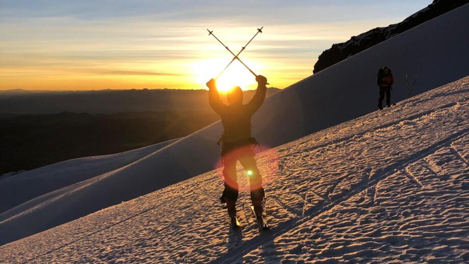 Sonnenaufgang beim Aufstieg