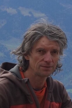 Bergführer Pio Jutz in Großaufnahme im Profil