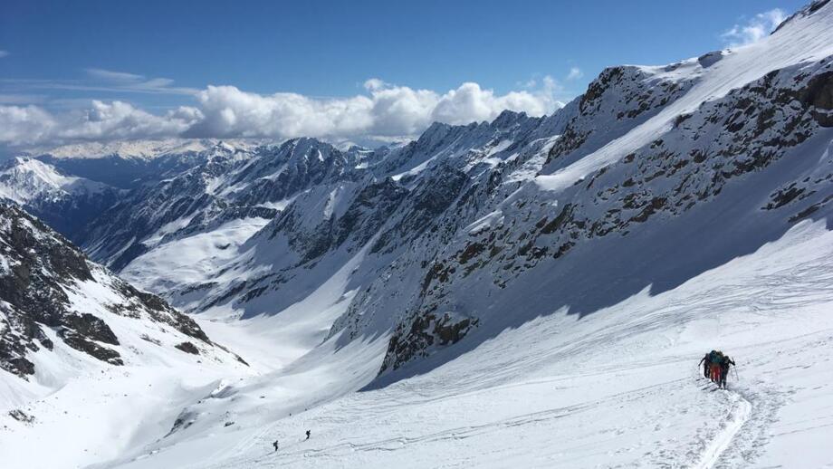 Skitourenbild im Matschertal